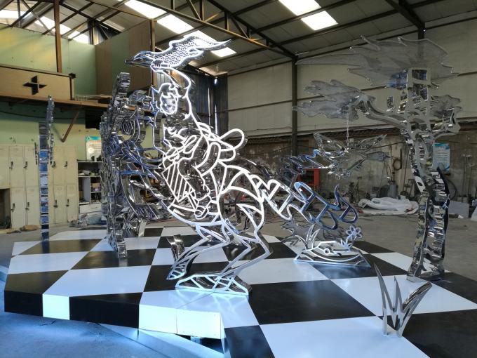 Hot sales Stainless steel  sculpture with laser cutting,  metal sculpture with painting