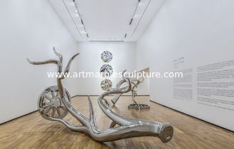 China Exhibition mirror polish stainless steel sculptures ,metal stainless steel statue,Stainless steel sculpture supplier supplier